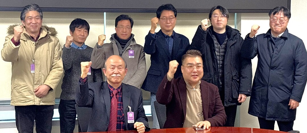 전국 종이빨대 업계 '피눈물'